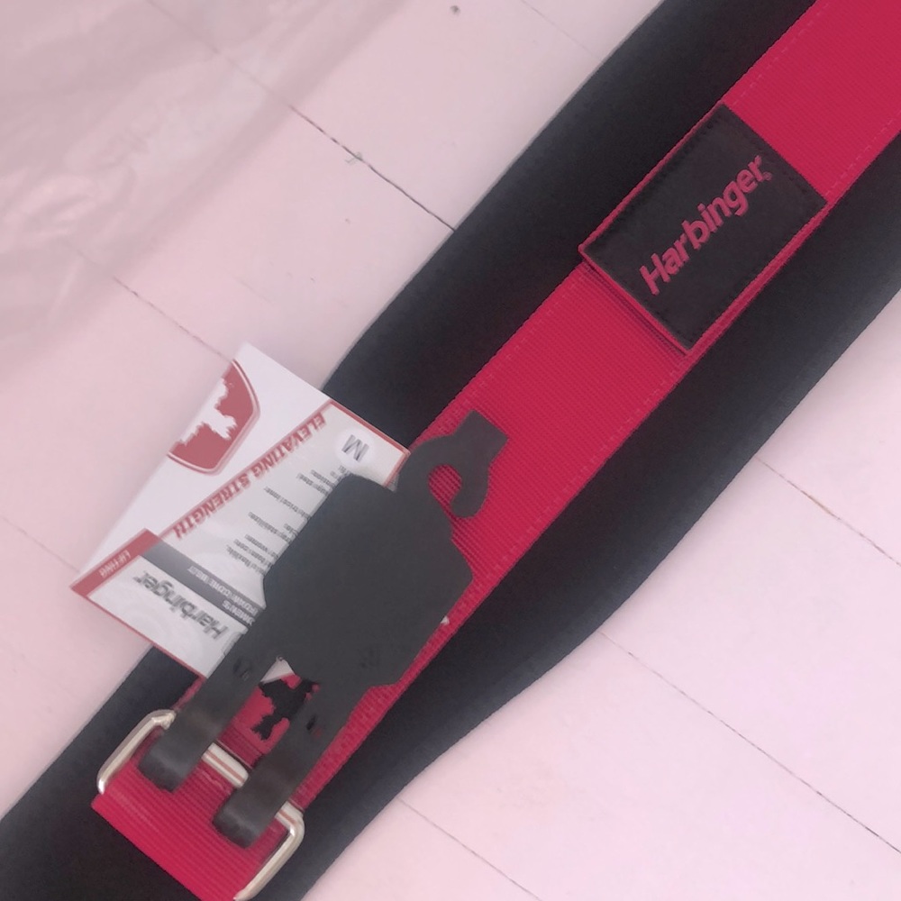 Pink Harbinger weight belt size M NWT